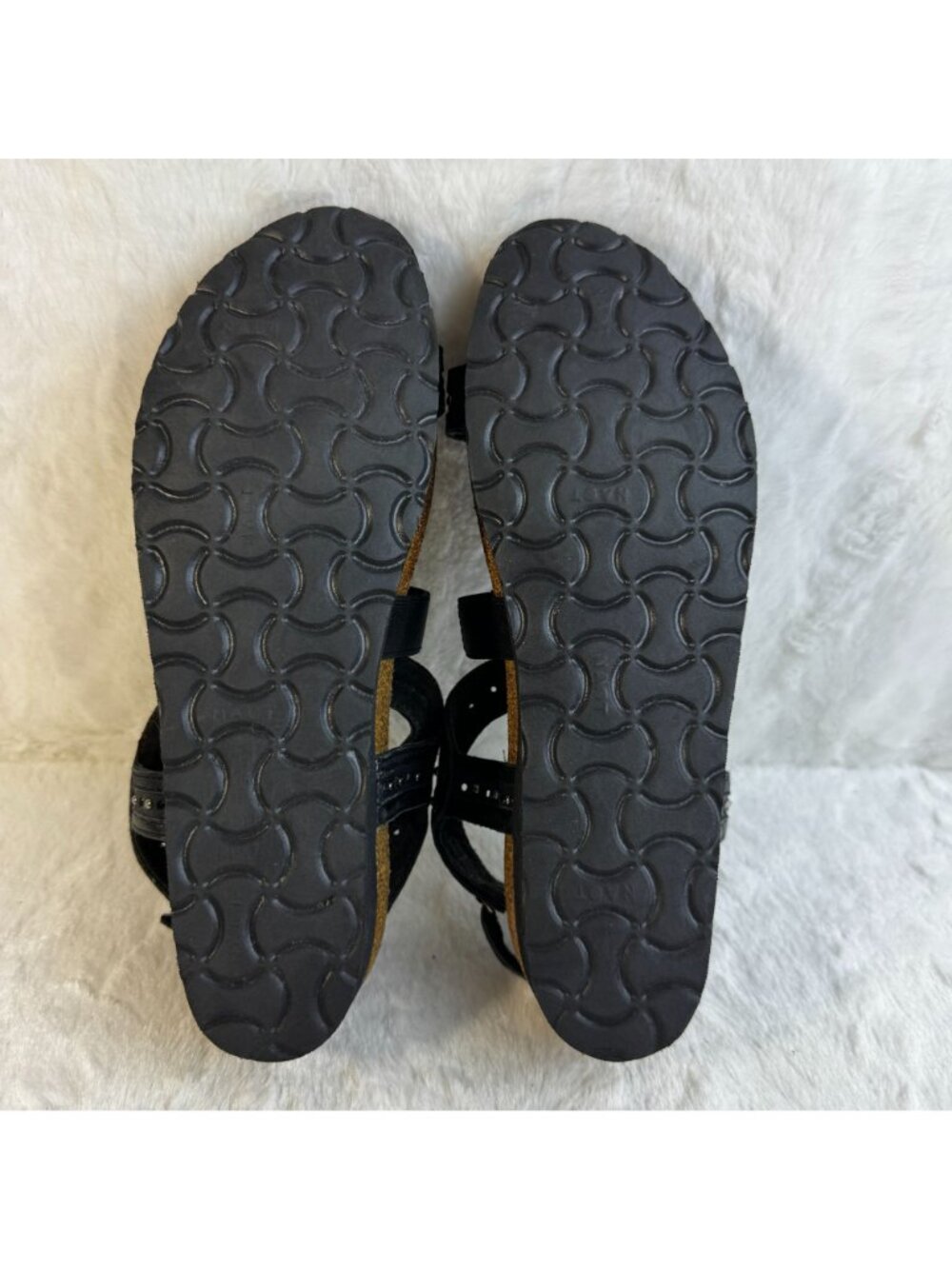 Naot Hillary Womens Size 8 39 Footbed Black Leather Studded Slingback Sandals - Picture 5 of 8